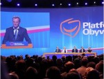 Donald Tusk na konferenci PO