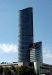 Wikimedia Commons Sky Tower z ulicy Radosnej Author Moldziak